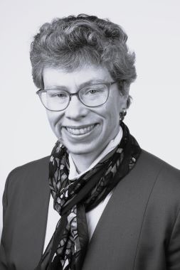 Dr. Jennifer R. brown